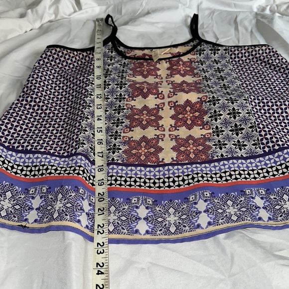 Pattern Tank - Picture 4 of 5